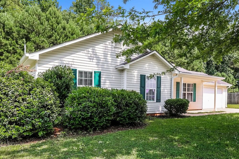 43 Thorn Thicket Way - Photo 3 of 17
