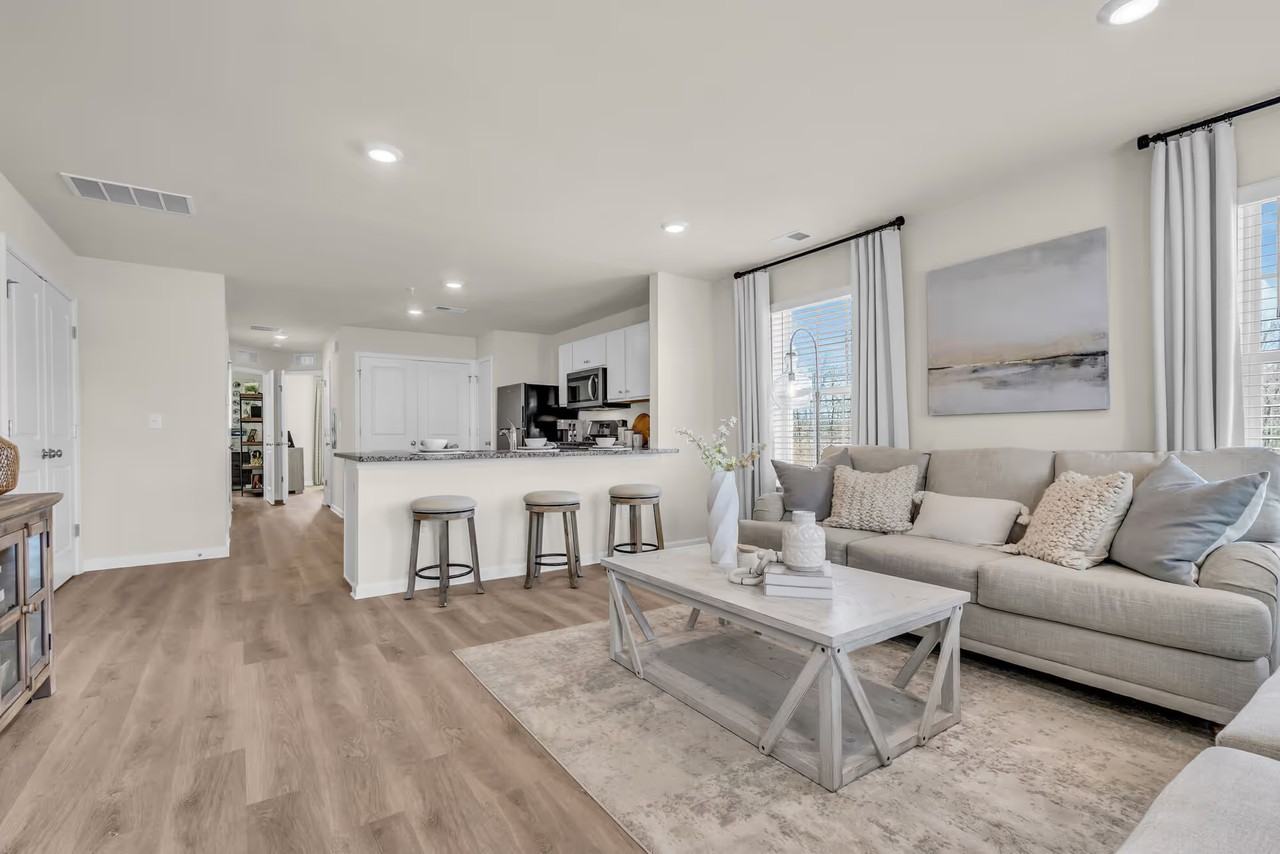 106 Whaler Way - Photo 2 of 50
