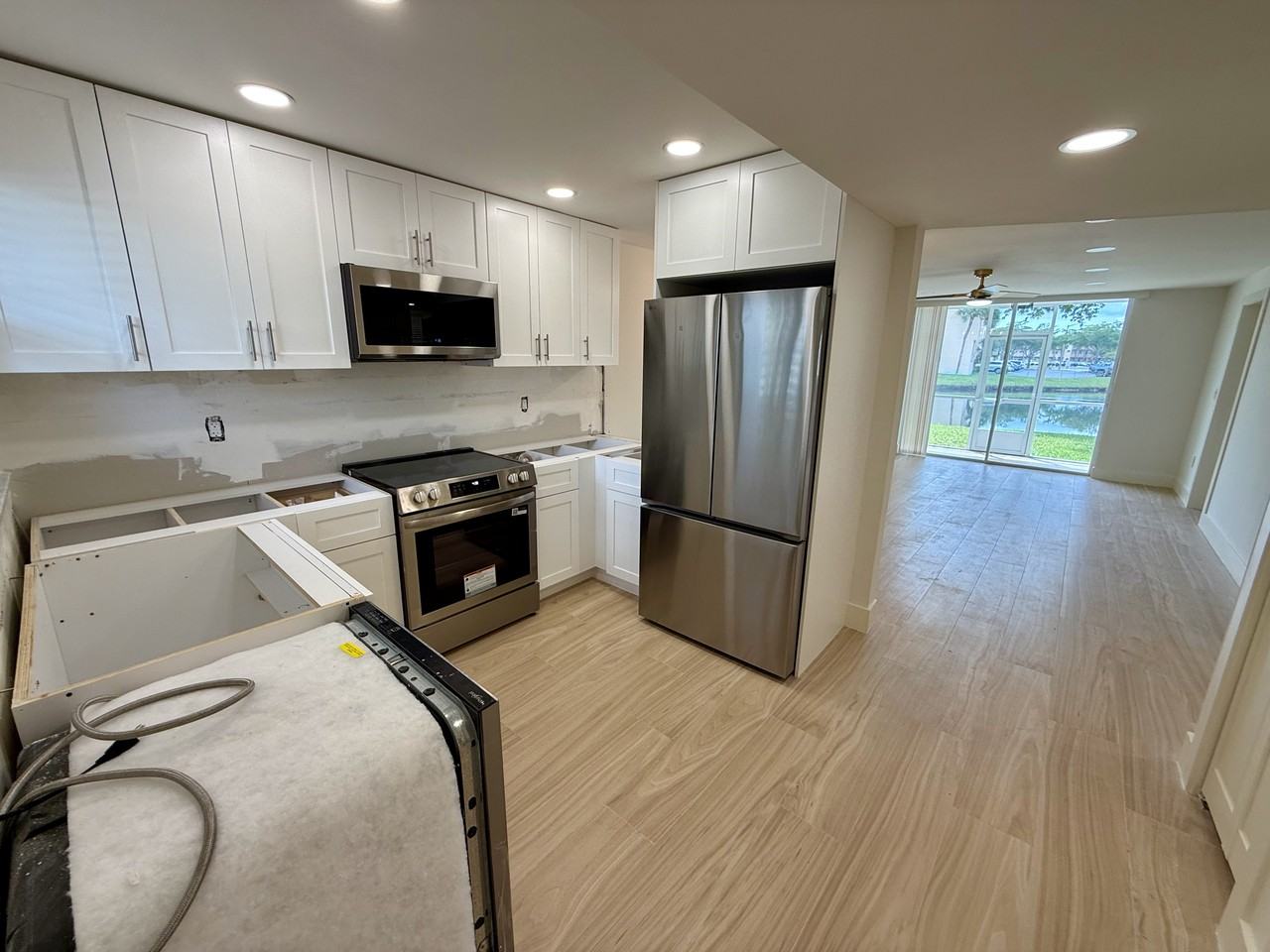 8600 Sunrise Lakes Boulevard #102 - Photo 3 of 6