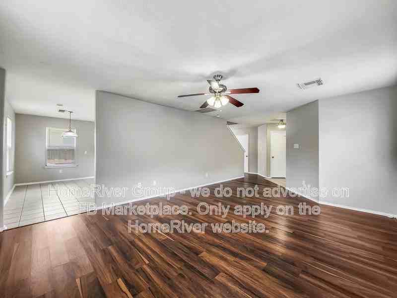 14007 Marners Ct - Photo 7 of 30