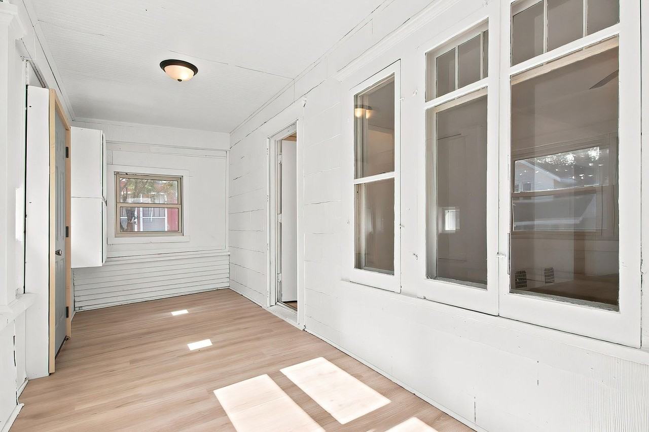 6929 13th Avenue - Photo 4 of 28