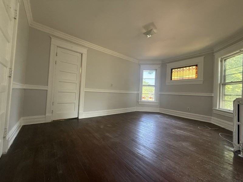 488 Hamilton St - Photo 2 of 7