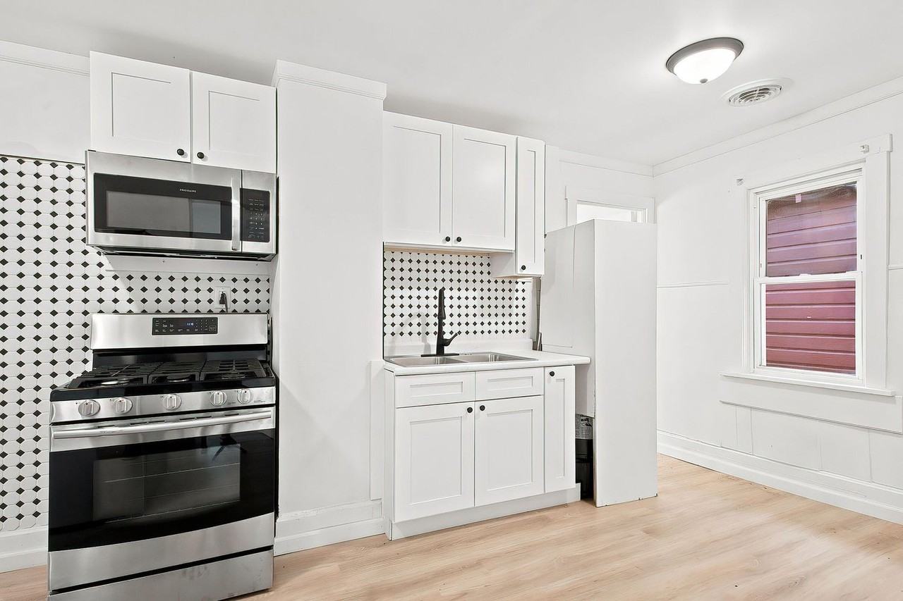 6929 13th Avenue - Photo 7 of 15