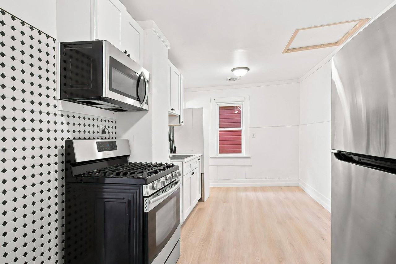6929 13th Avenue - Photo 6 of 15