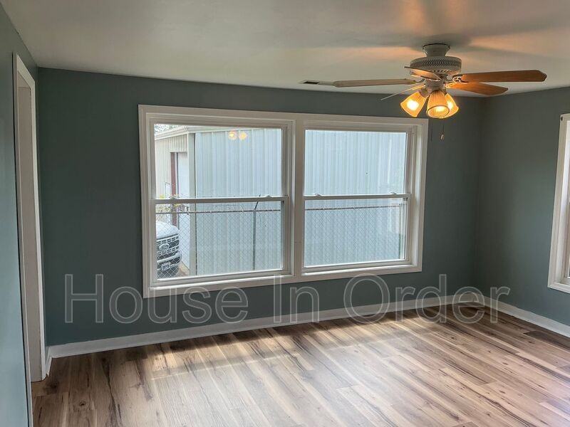 67 Madrid Ln - Photo 6 of 23