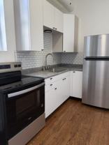 816 Massachusetts St - Photo 1 of 1