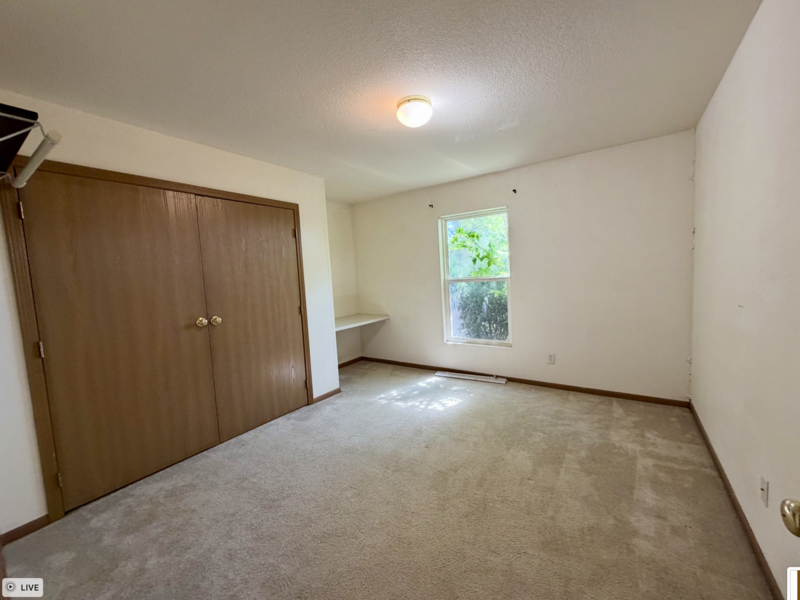 1241 Ohio St - Photo 3 of 16