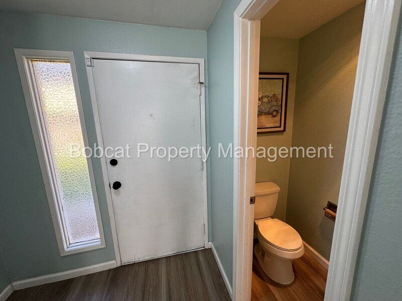 1330 Ashby Ct - Photo 2 of 24