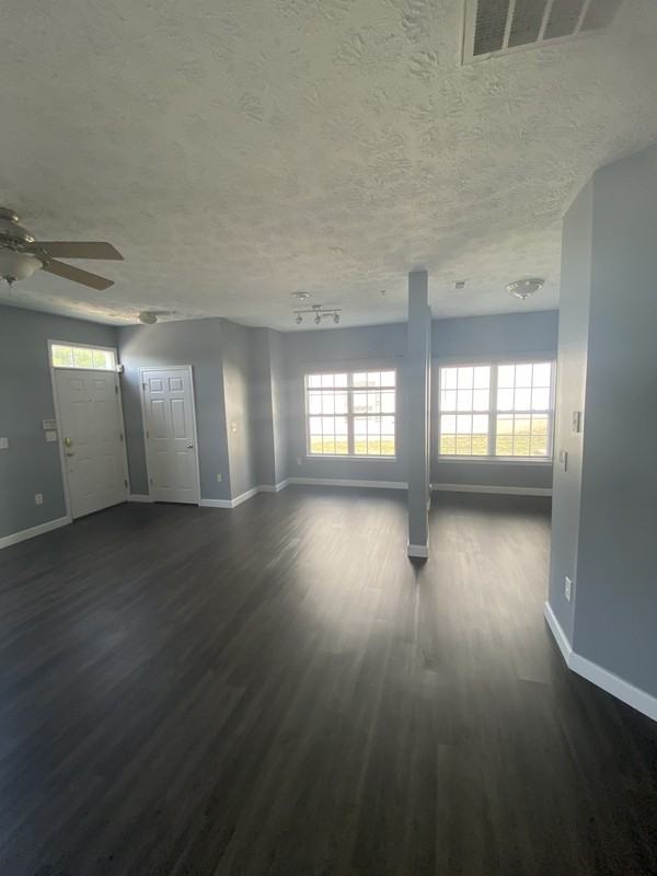 8025 Brookstone Ct - Photo 5 of 29