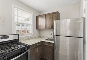 featured image of 710 Lone Oak Rd
