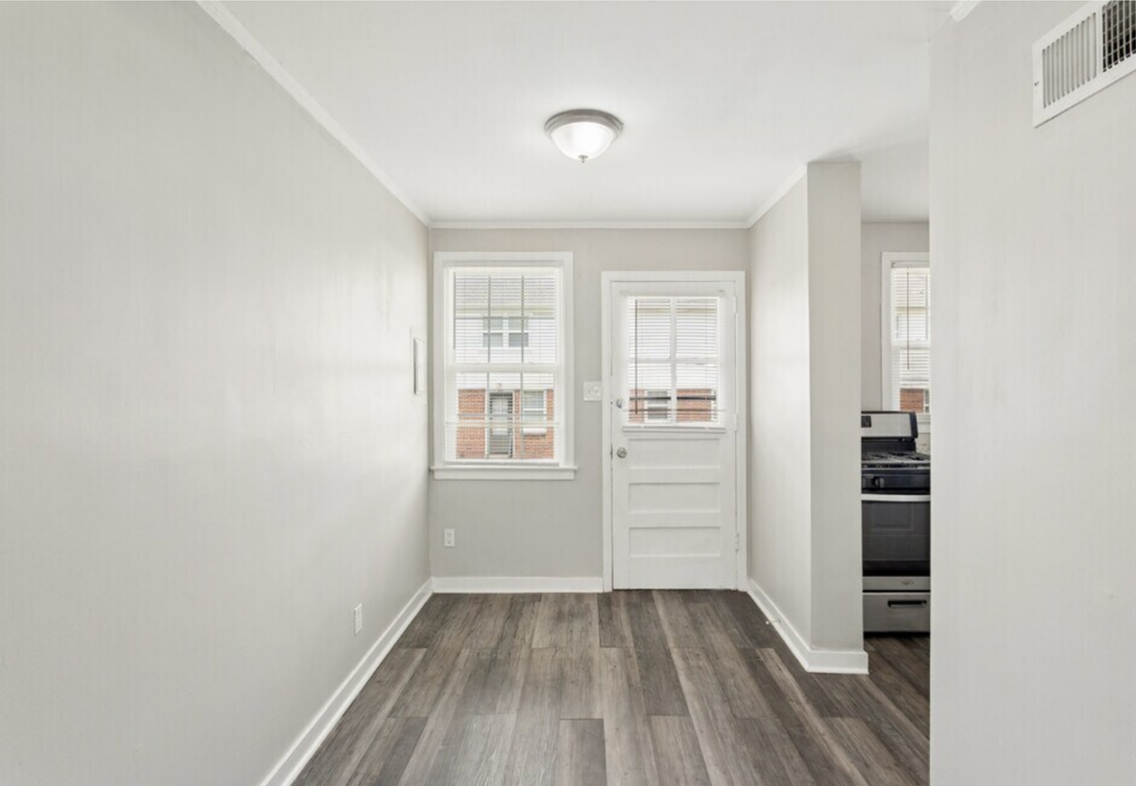 Lone Oak Villas - Photo 7 of 12