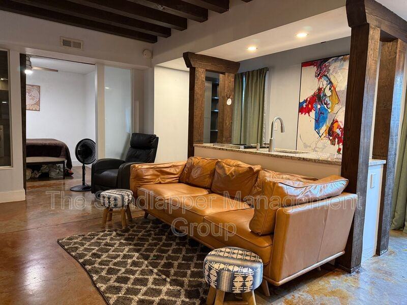 2 Francis St #A - Photo 3 of 13