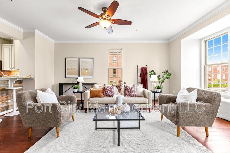840 Oldham St - Photo 4 of 10