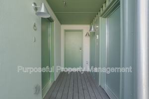 featured image of 934 Hangar Dr