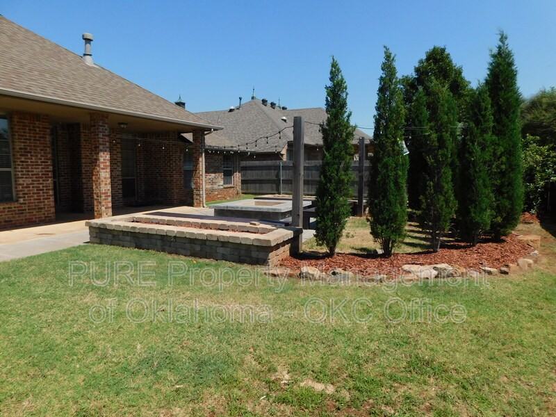 1100 Kelsi Dr - Photo 3 of 22