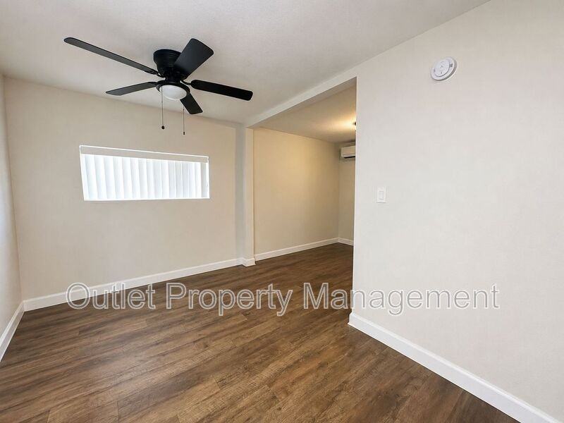 129 E Concord St #05 - Photo 4 of 6