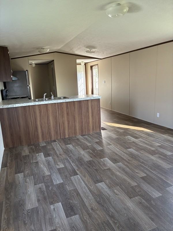 128 Weaver Circle - Photo 4 of 4