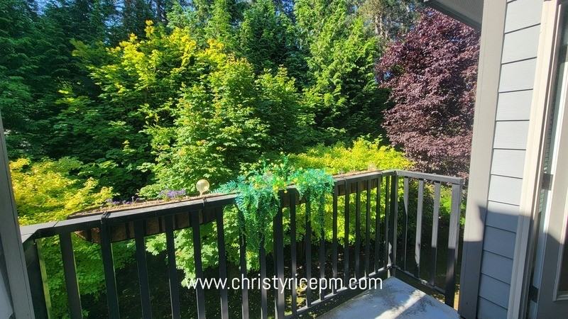 11109 Ne 124th Ln #B208 - Photo 5 of 18