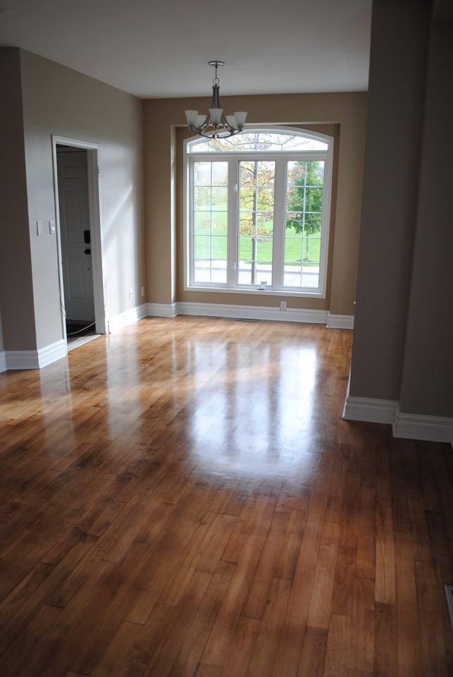 42 William Hancox Avenue #Main - Photo 2 of 7