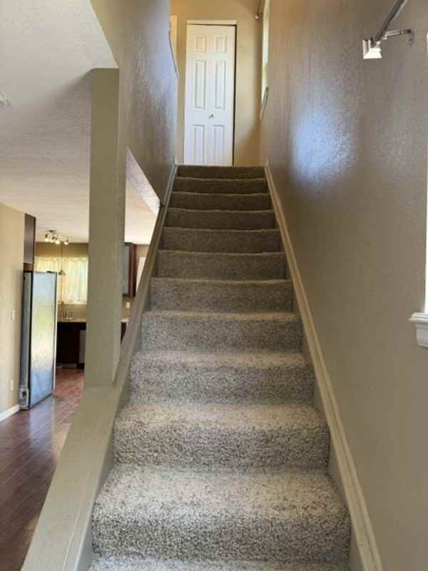 380 Elati St - Photo 4 of 11