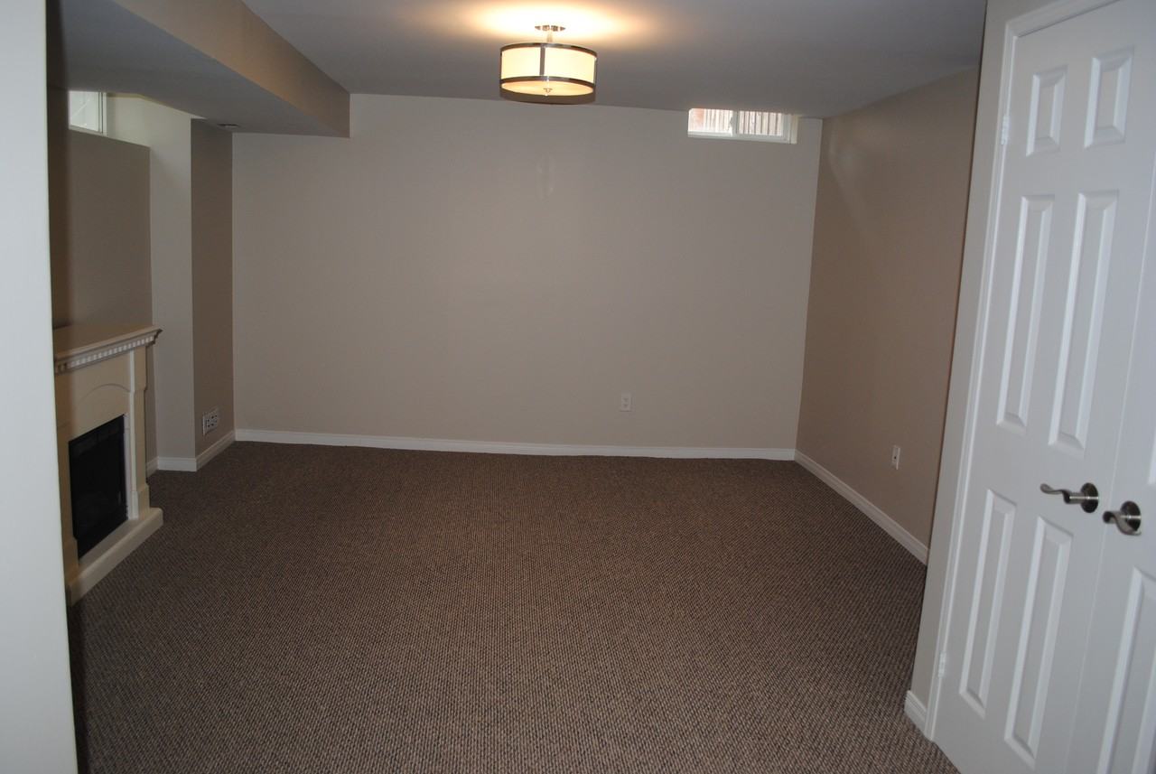 42 William Hancox Avenue #Main - Photo 6 of 7