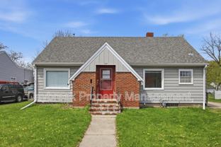 1221 5th St S - Photo 1 of 1