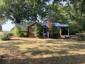 1828 Statesville Blvd - Photo 1 of 1
