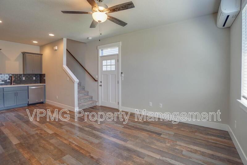 2932 Nw 16th St #A - Photo 6 of 23