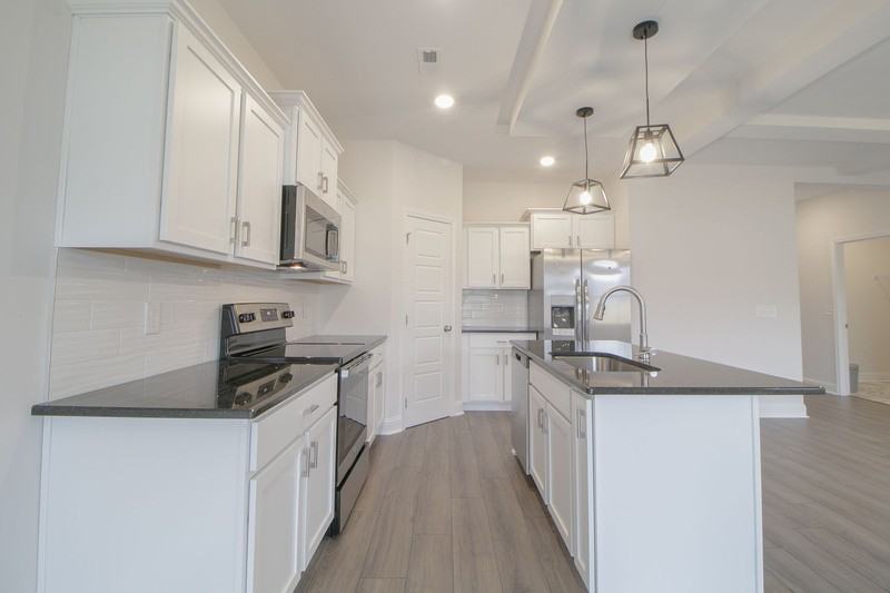 190 Monaghan Dr #NA - Photo 4 of 16