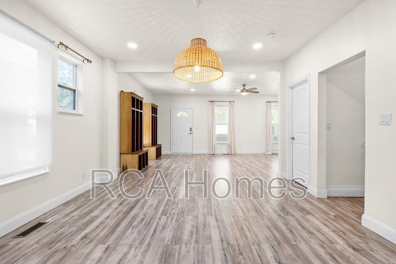 37 N Gray St - Photo 5 of 14