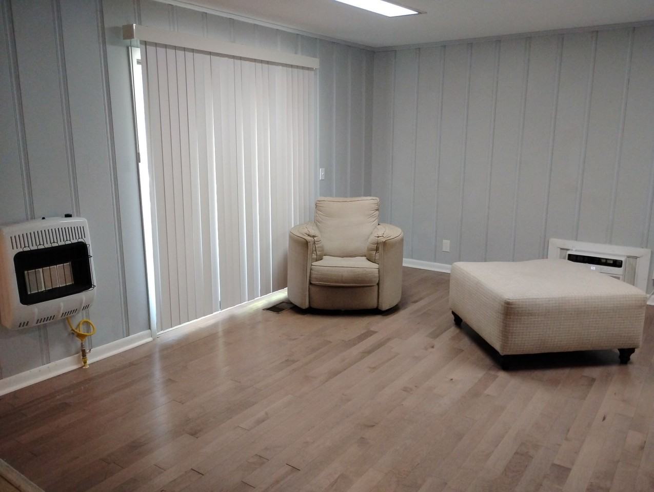 207 South 25th Avenue - Photo 2 of 6