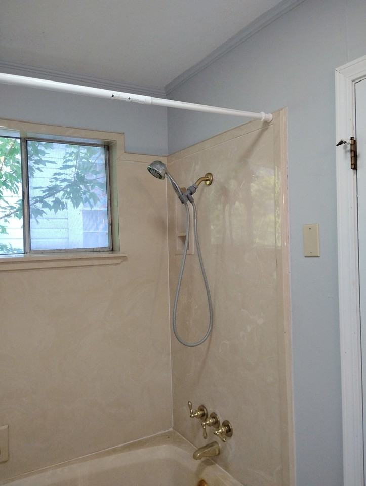 207 South 25th Avenue - Photo 5 of 6