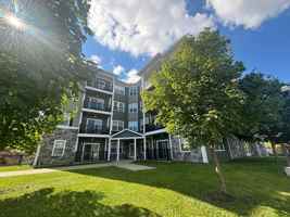 featured image of 180 Perimeter Dr