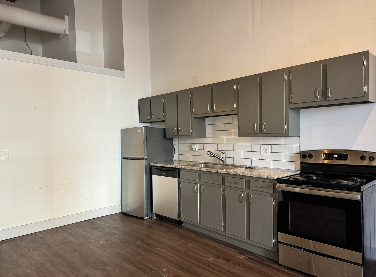 Delaware Lofts - Photo 6 of 50