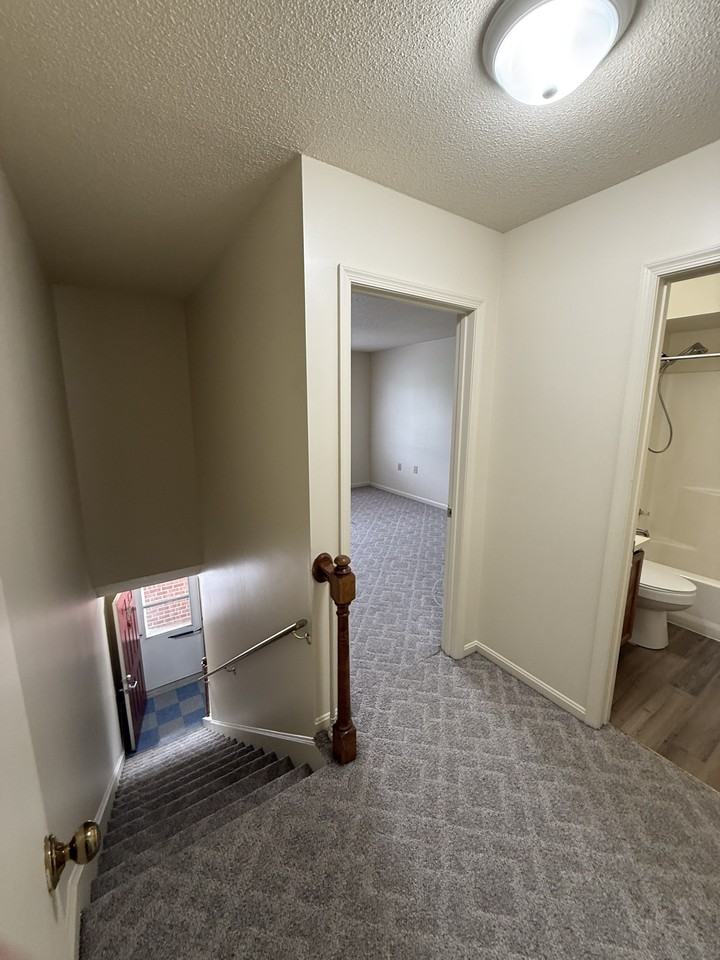 Washington Meadows Lane - Photo 6 of 13