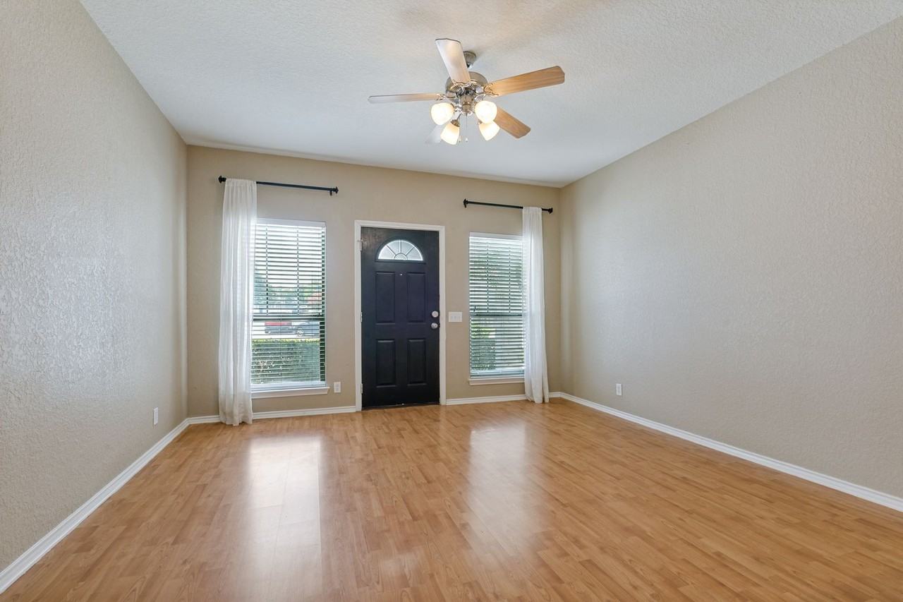 6126 S Jolie Ct - Photo 3 of 24