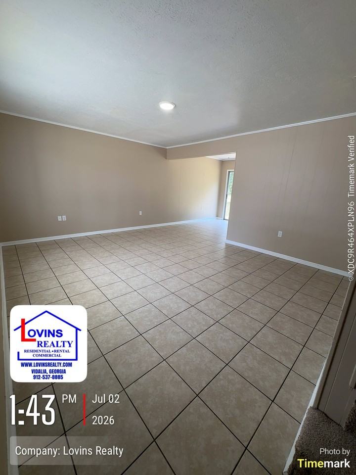 Hart -216 Arlington Dr. - Photo 2 of 9