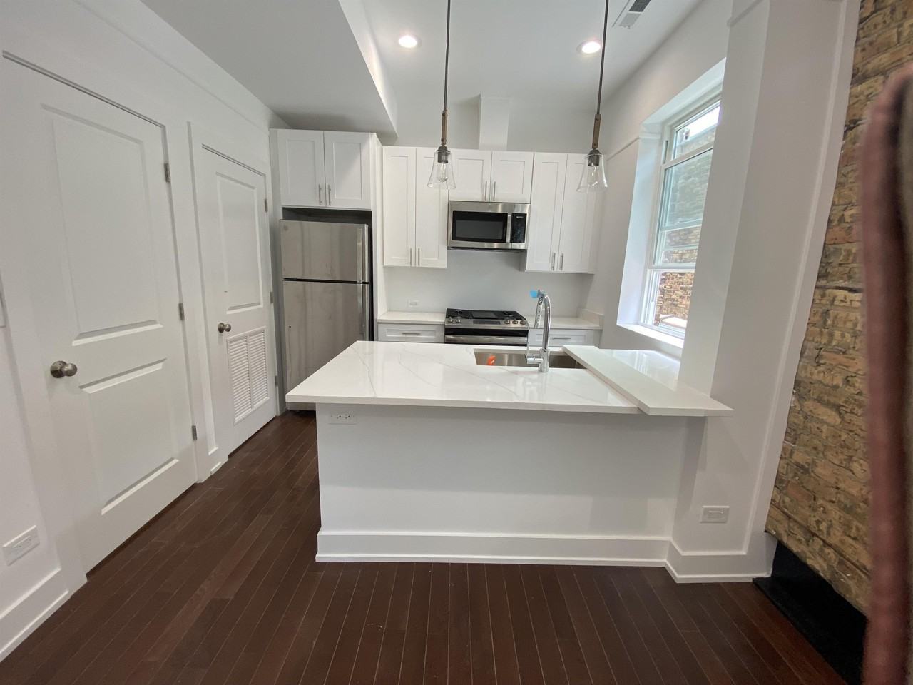 3198 North Milwaukee Avenue - Photo 2 of 23