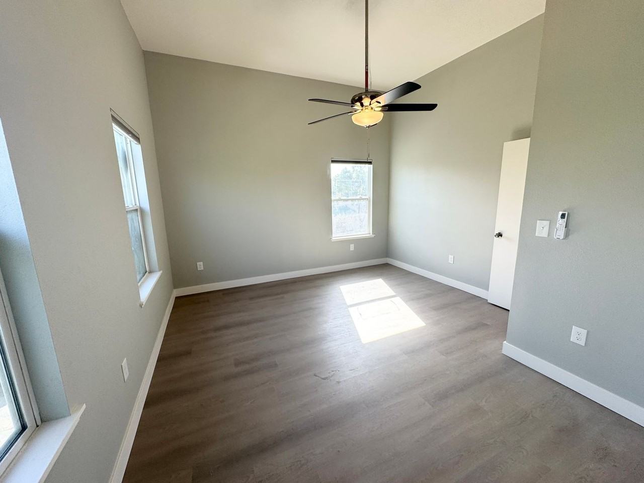 123 S K St - Photo 6 of 15