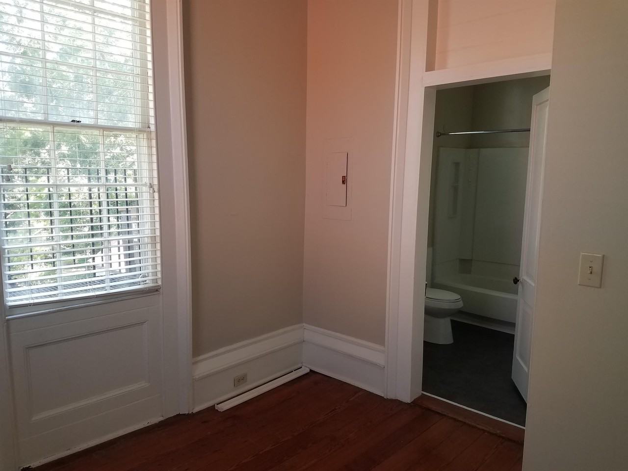 220 Calhoun Street LLC - Photo 4 of 8