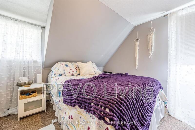 6019 Dorchester Rd - Photo 3 of 15
