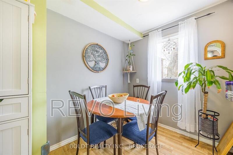6019 Dorchester Rd - Photo 4 of 15