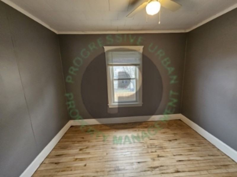 2059 W 105th St #4 - Photo 6 of 15