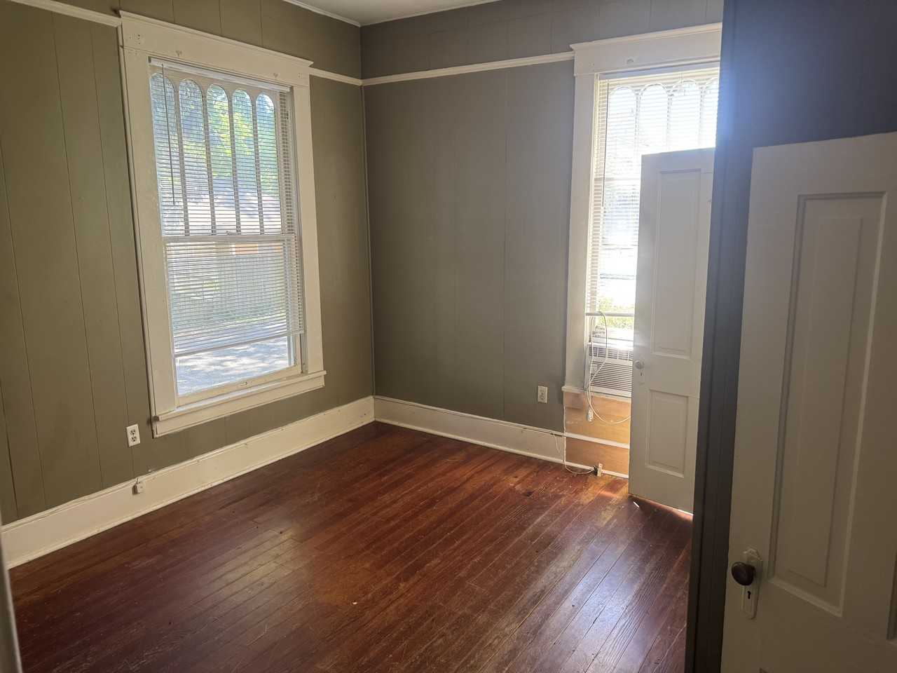 1018 Clifton St. - Photo 5 of 7