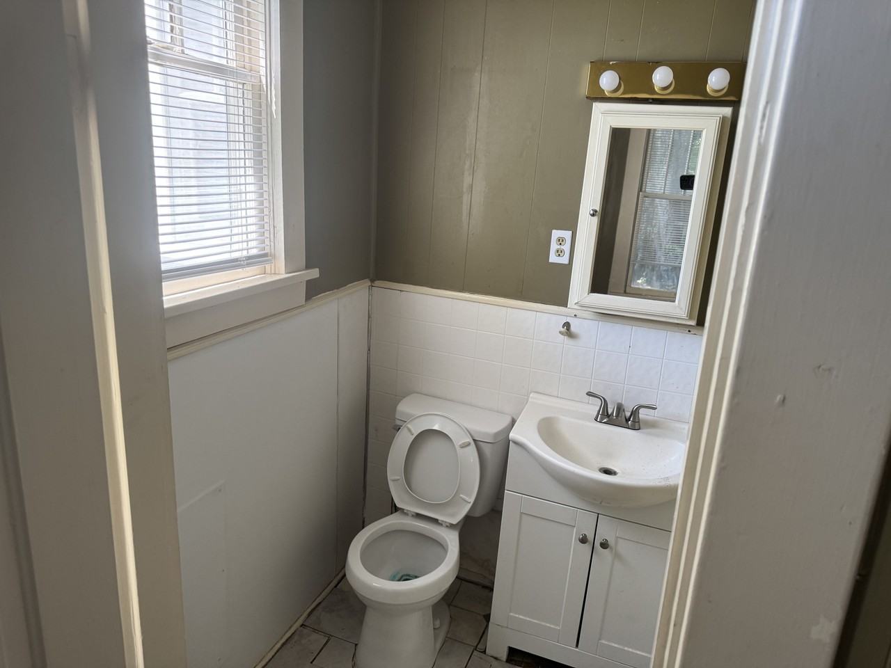 1018 Clifton St. - Photo 6 of 7