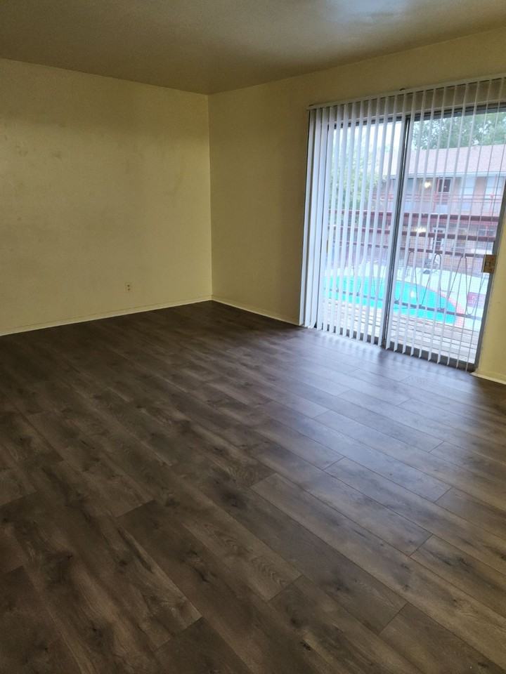 906 Grant Street - Photo 7 of 20