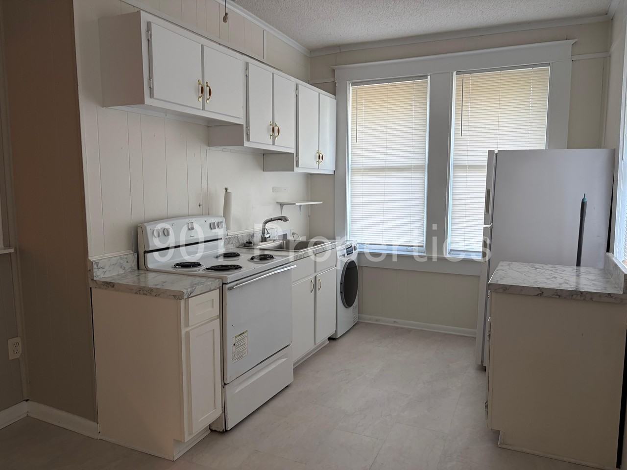 167 North Willett Street #2 - Photo 4 of 8