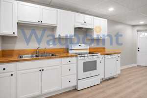 featured image of 184 Superior St