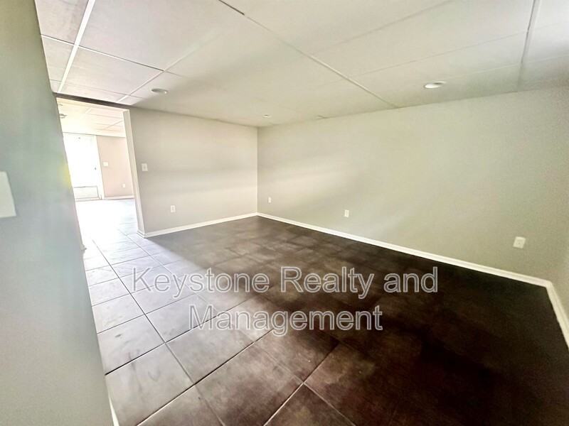 18 Edgehill Dr #B - Photo 6 of 8