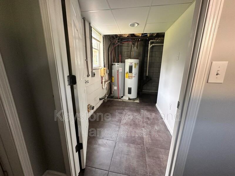 18 Edgehill Dr #B - Photo 7 of 8